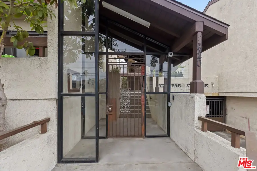 620 W Hyde Park Boulevard #313, Inglewood, CA 90302 - Image #2