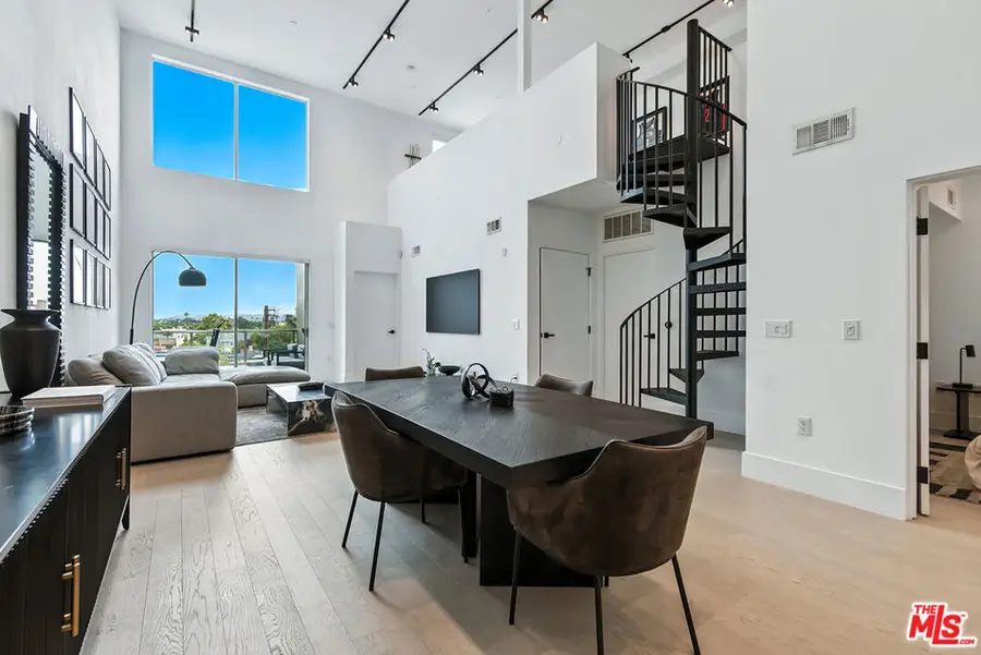 4211 Redwood Avenue #402, Los Angeles, CA 90066 - Image #3