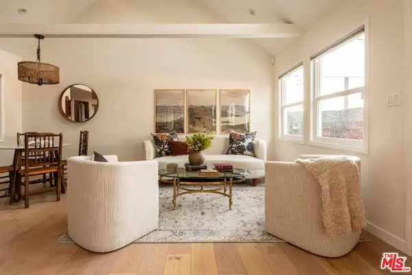 12458 Laurel Terrace Drive, Studio City, CA 91604