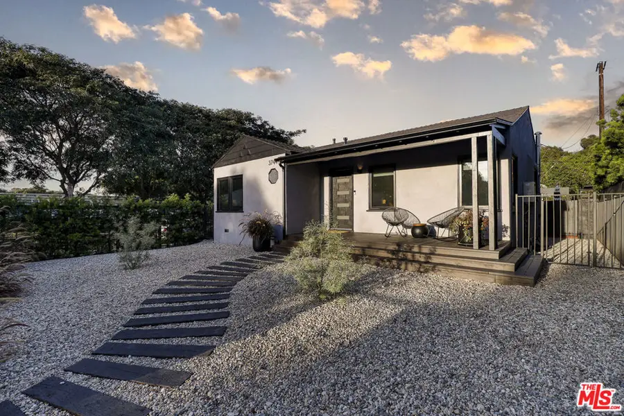 3744 Redwood Avenue, Los Angeles, CA 90066 - Image #2