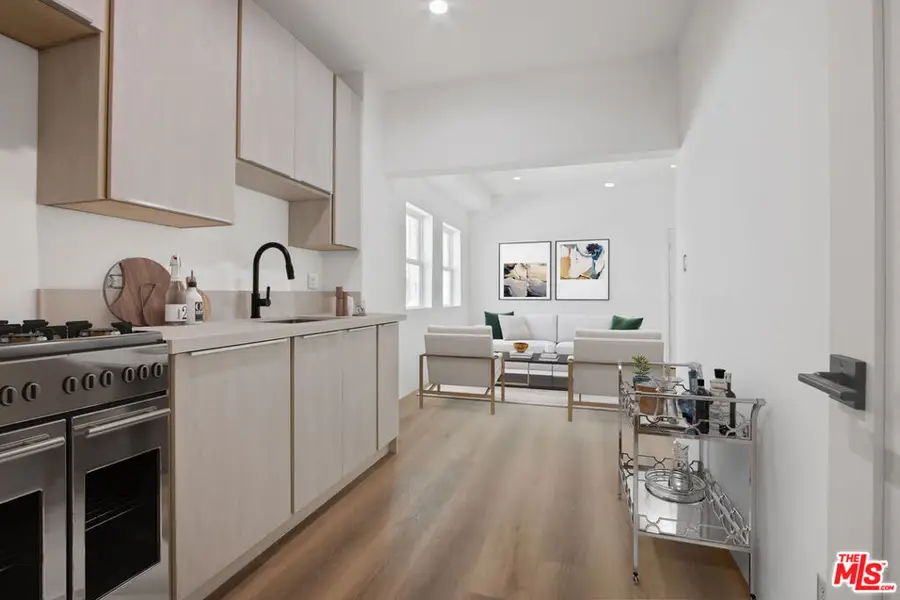 2694 James M Wood Boulevard, Los Angeles, CA 90006 - Image #2