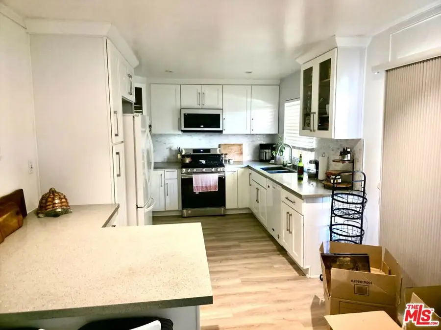 4058 Ursula Avenue #9, Los Angeles, CA 90008 - #3