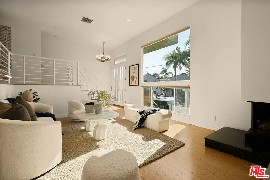 613 Mildred Avenue, Venice, CA 90291 - #1