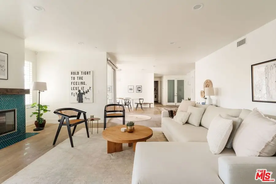 4925 Wilshire Boulevard #103, Los Angeles, CA 90010 - Image #2