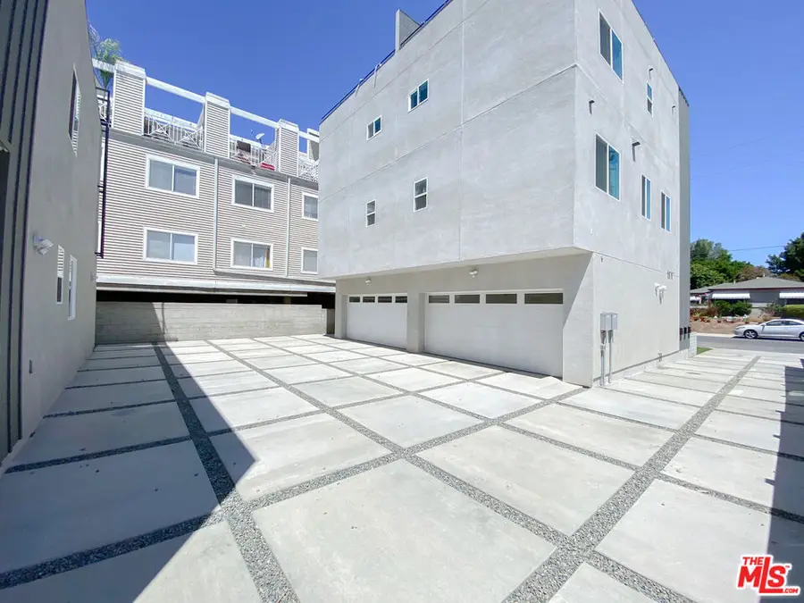 6754 W 86th Place, Los Angeles, CA 90045 - Image #2