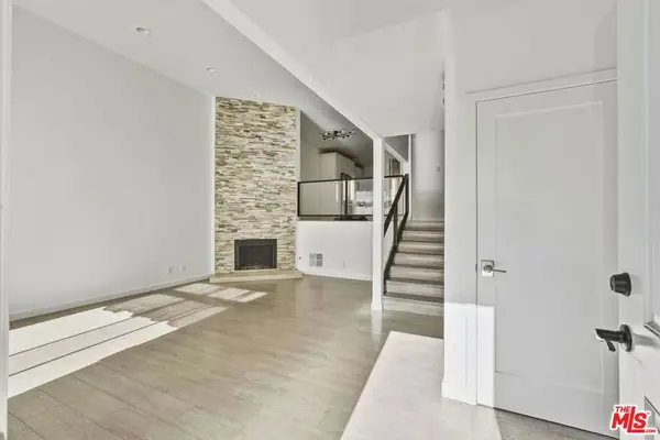 5307 Wilkinson Avenue #10, Valley Village, CA 91607