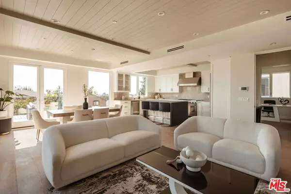 10725 Ashton Avenue #101, Los Angeles, CA 90024