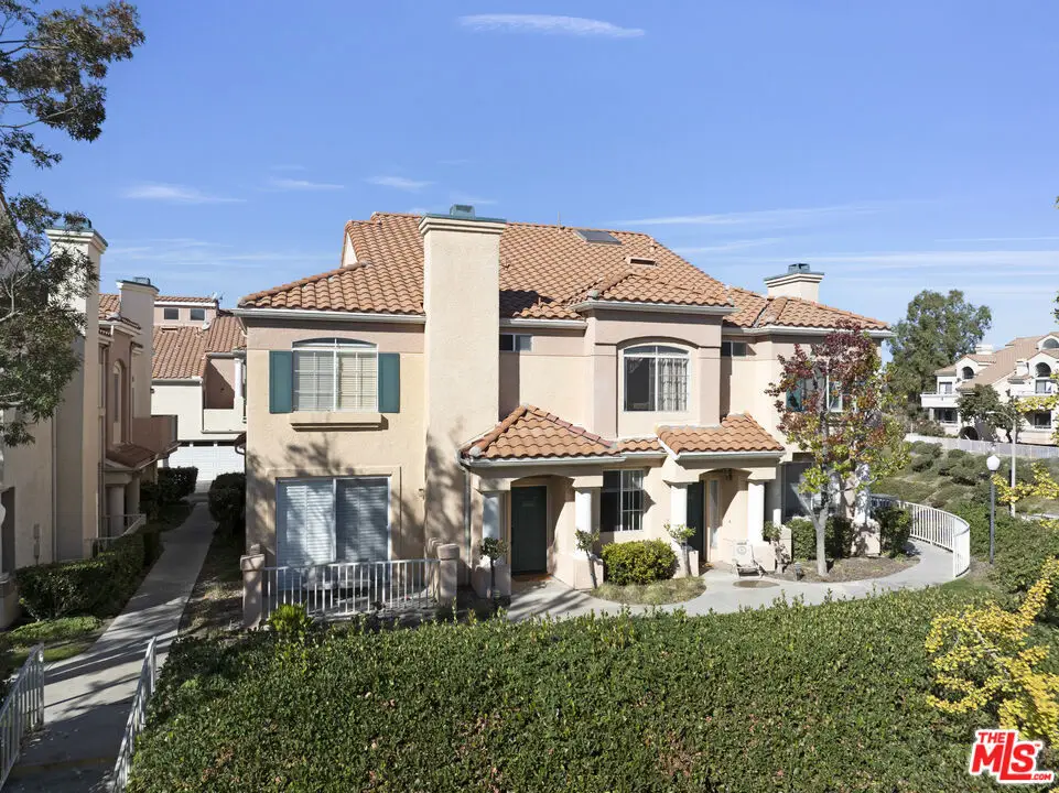 27021 Karns Court #1402, Canyon Country, CA 91387 - Image #1