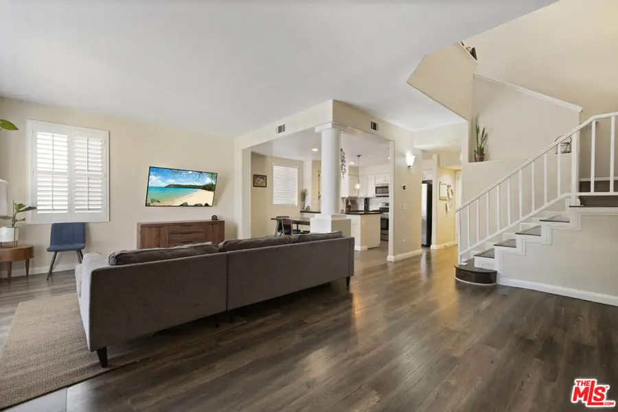 27021 Karns Court #1402, Canyon Country, CA 91387 - Image #3