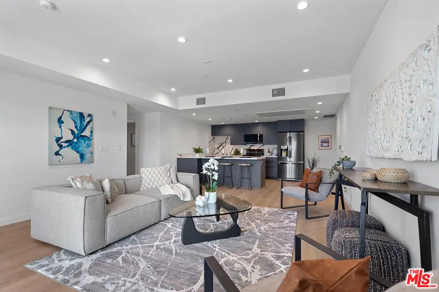 321 S Oxford Avenue #303, Los Angeles, CA 90010 - #2
