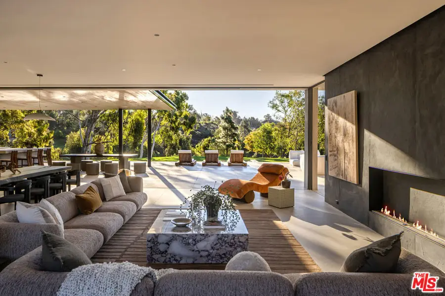 29200 Larkspur Lane, Malibu, CA 90265 - #2