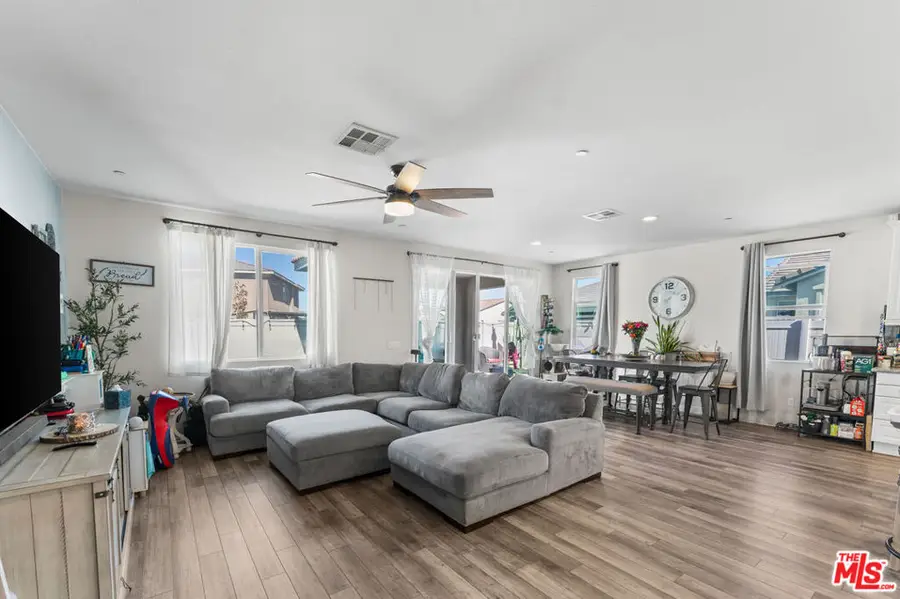 5101 W Avenue J5, Lancaster, CA 93536 - #3