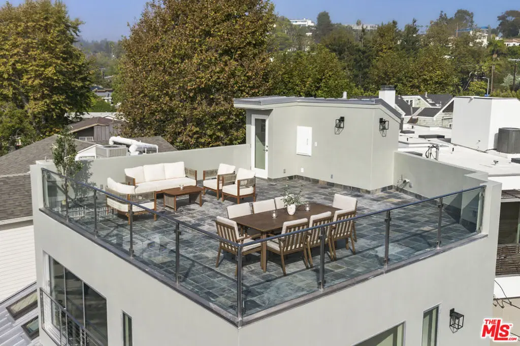 257 Entrada Drive, Santa Monica, CA 90402 - #1