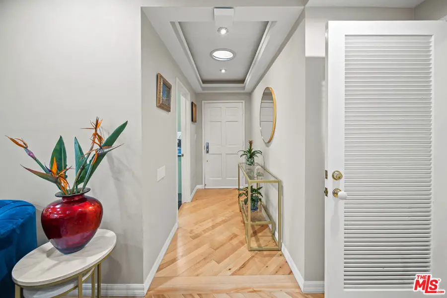 2519 Hutton Drive, Beverly Hills, CA 90210 - Image #2