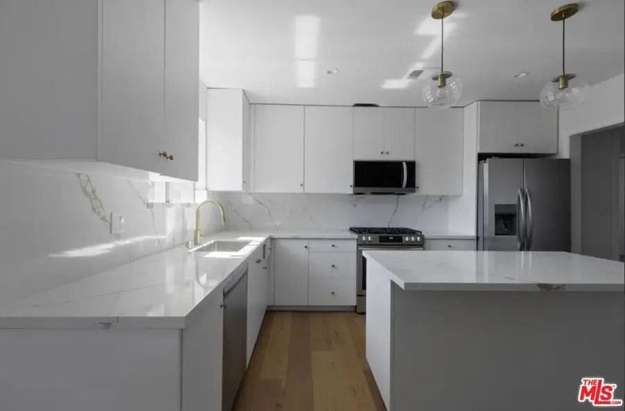 16130 Devonshire Street, Granada Hills, CA 91344 - Image #2