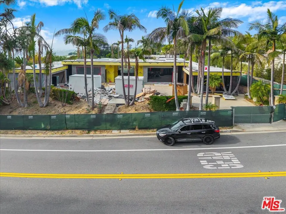 1855 Loma Vista Drive, Beverly Hills, CA 90210 - Image #1