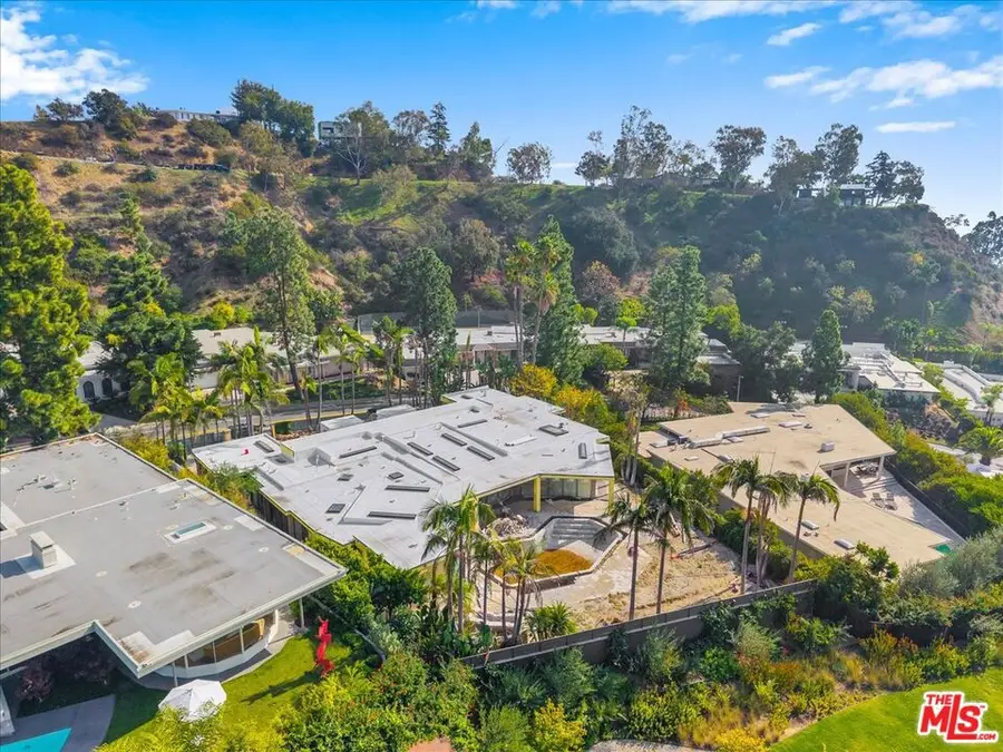 1855 Loma Vista Drive, Beverly Hills, CA 90210 - Image #2