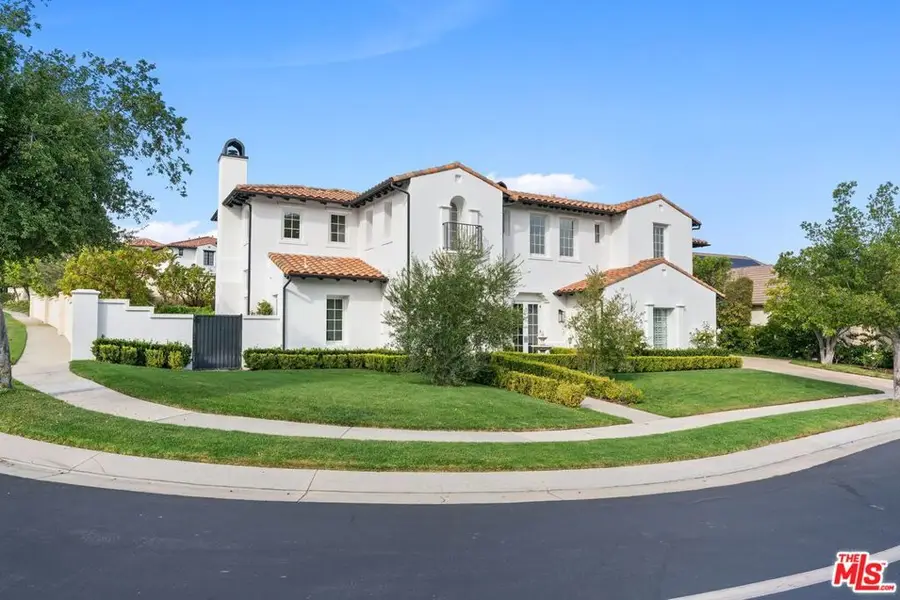 25431 Prado De Las Fresas, Calabasas, CA 91302 - Image #2