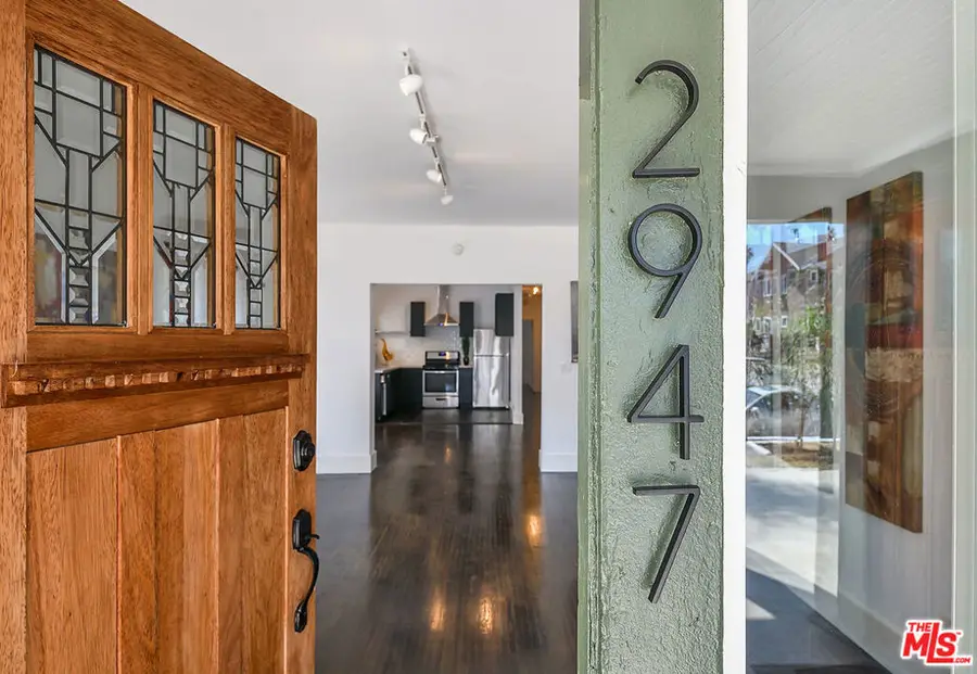 2945 Van Buren Place, Los Angeles, CA 90007 - Image #2