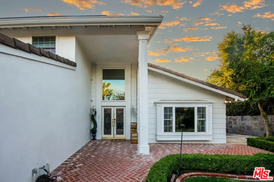 11753 Castillo Lane, Porter Ranch, CA 91326 - #2