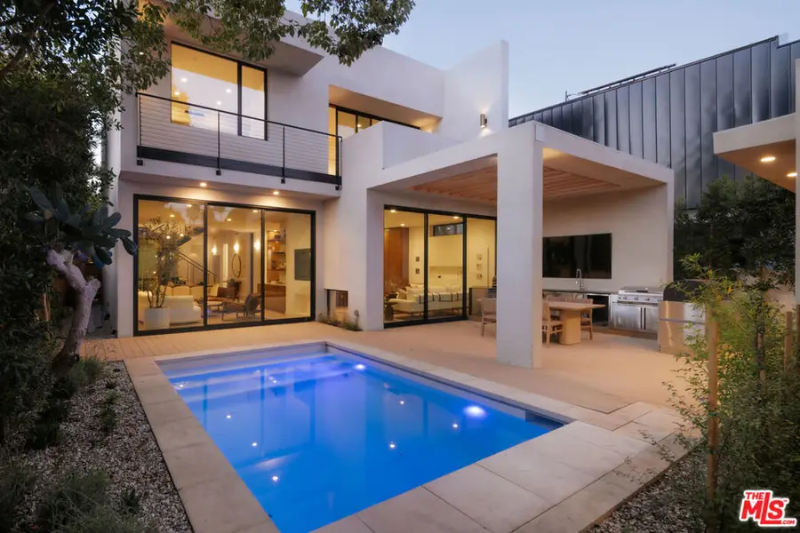 8906 Hubbard Street, Culver City, CA 90232 - #2