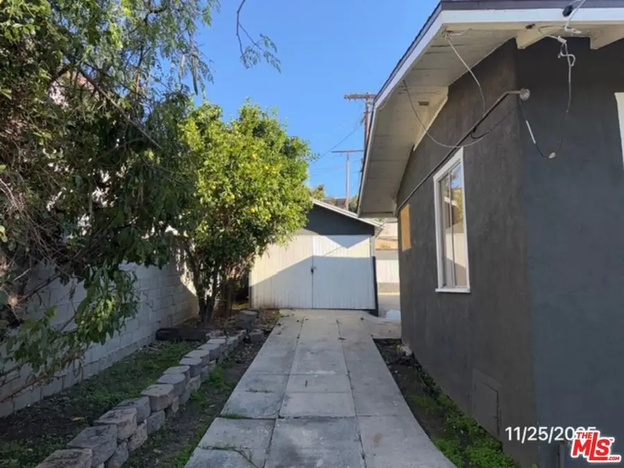 1740 S Rimpau Boulevard, Los Angeles, CA 90019 - Image #2