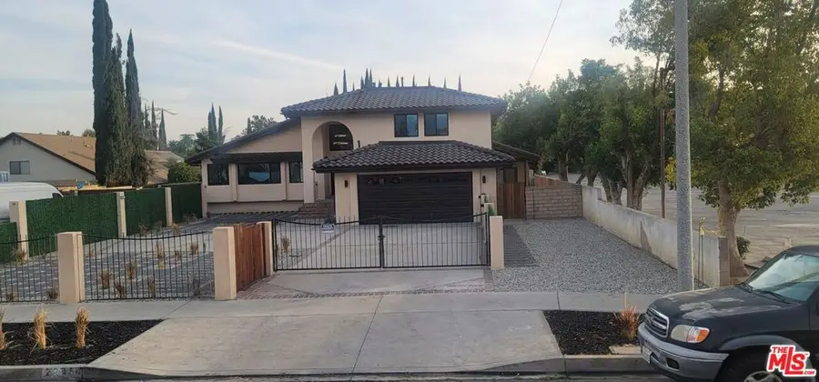 20456 W Strathern Street, Winnetka, CA 91306 - Image #2