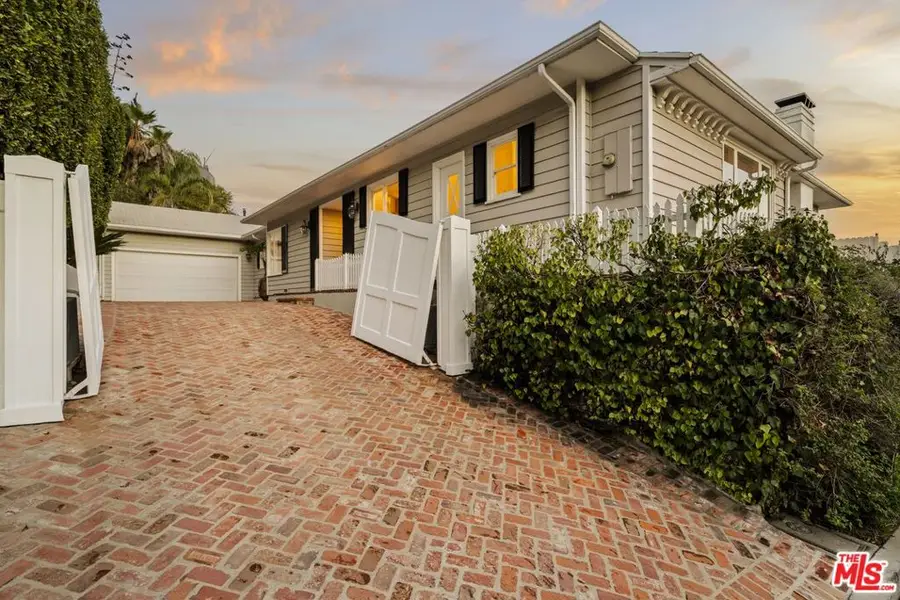 9279 Sierra Mar Drive, Los Angeles, CA 90069 - Image #3