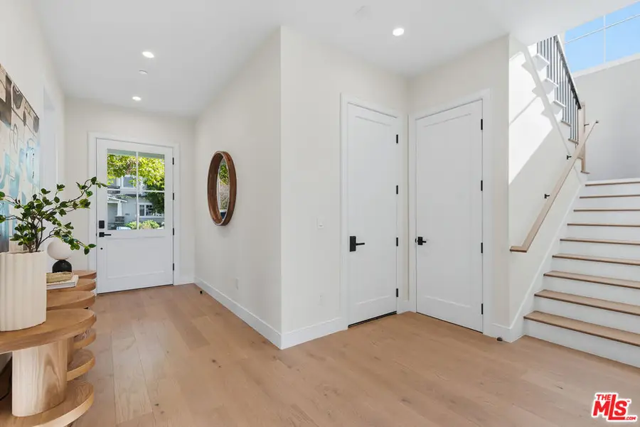 7833 Denrock Avenue, Los Angeles, CA 90045 - Image #3