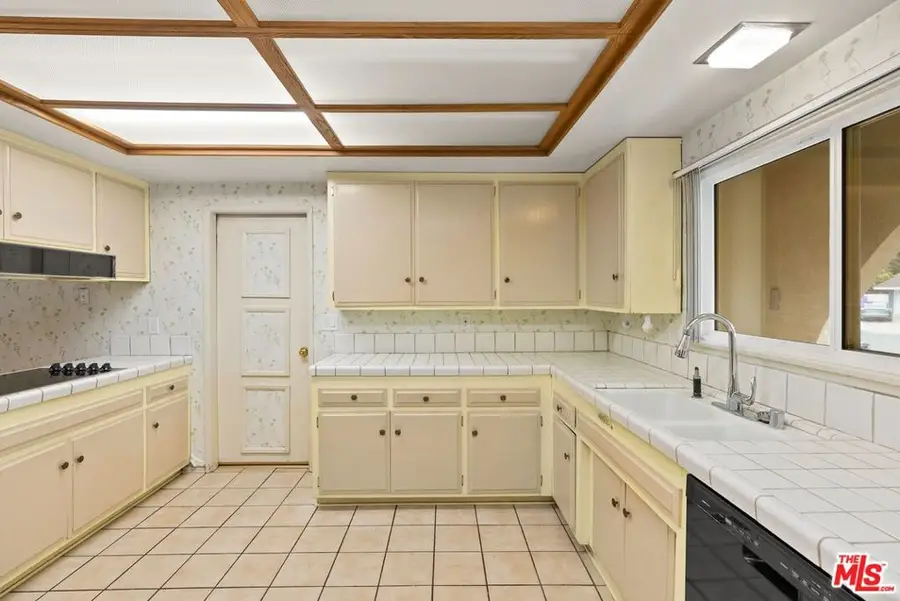 1516 Sunset Lane, Fullerton, CA 92833 - Image #3