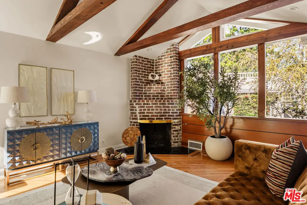 8957 Appian Way, Los Angeles, CA 90046 - Image #1