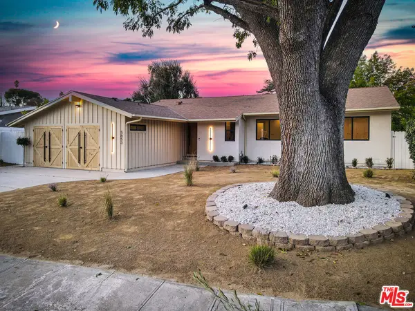 5853 Keokuk Avenue, Woodland Hills, CA 91367