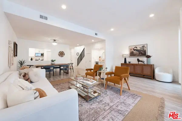 839 Larrabee Street #6, West Hollywood, CA 90069