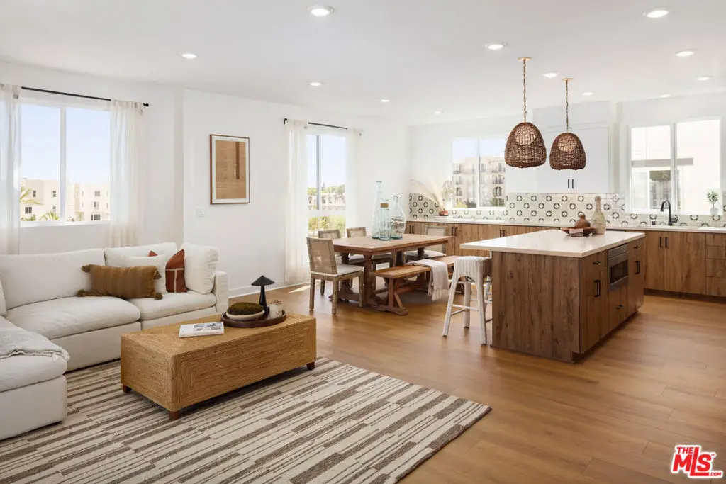 1678 Coral Sea Lane, San Pedro, CA 90732 - Image #1