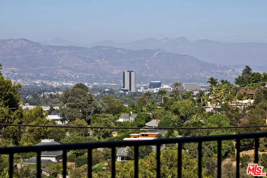 3712 Berry Drive, Studio City, CA 91604 - #3