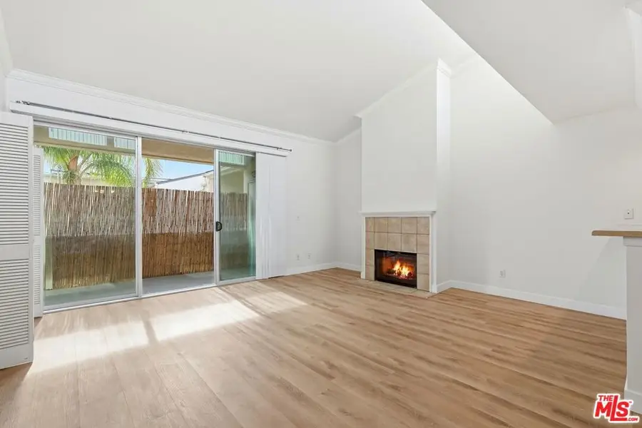 5325 Newcastle Avenue #342, Encino, CA 91316 - #2