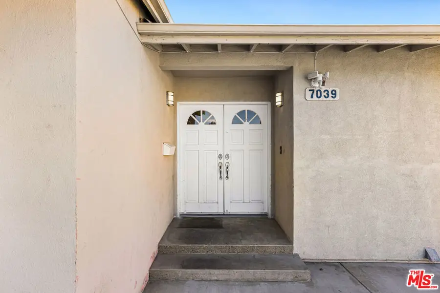 7039 Wortser Avenue, North Hollywood, CA 91605 - Image #3
