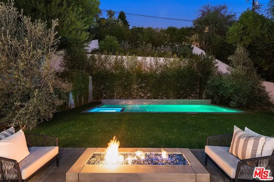 2408 Castle Heights Avenue, Los Angeles, CA 90034 - #2