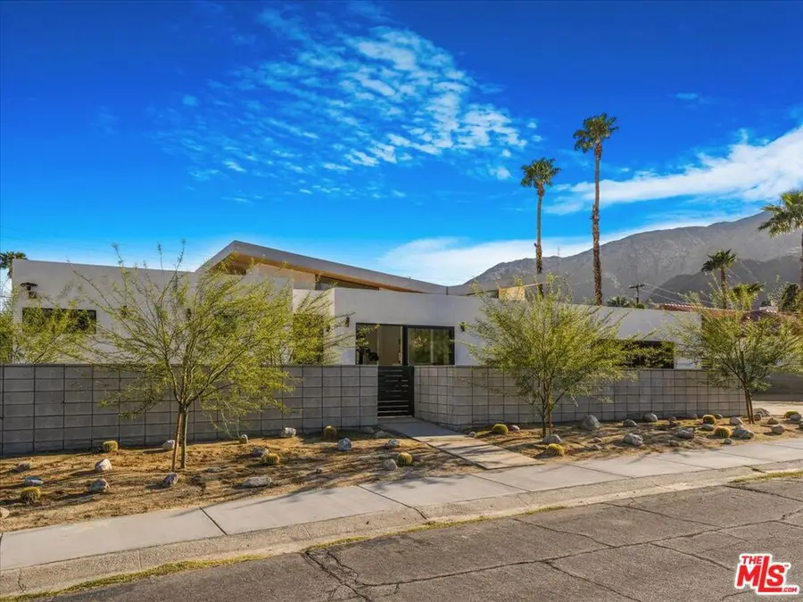 527 W Santa Catalina Road, Palm Springs, CA 92262 - Image #2