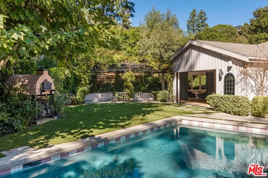 9024 Wonderland Park Avenue, Los Angeles, CA 90046 - #2