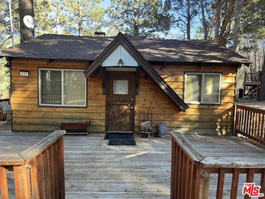 747 Pine Lane, Sugarloaf, CA 92386 - Image #2