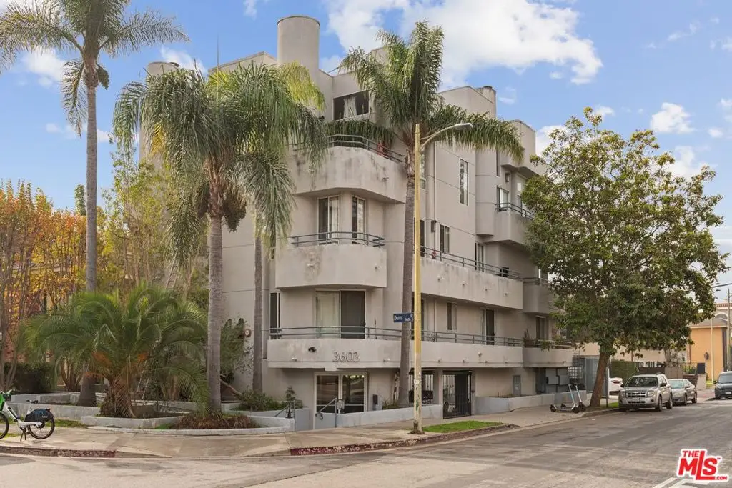 3603 Dunn Drive #202, Los Angeles, CA 90034 - Image #1