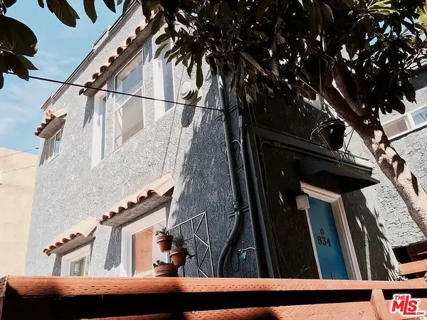 834 Laguna Avenue, Los Angeles, CA 90026