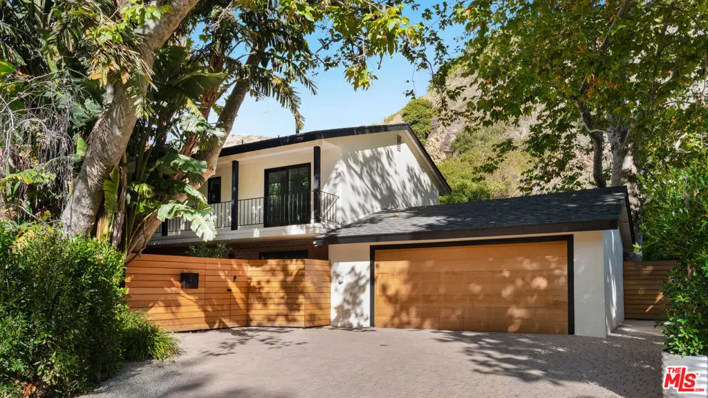 30601 Sicomoro Drive, Malibu, CA 90265 - Image #1
