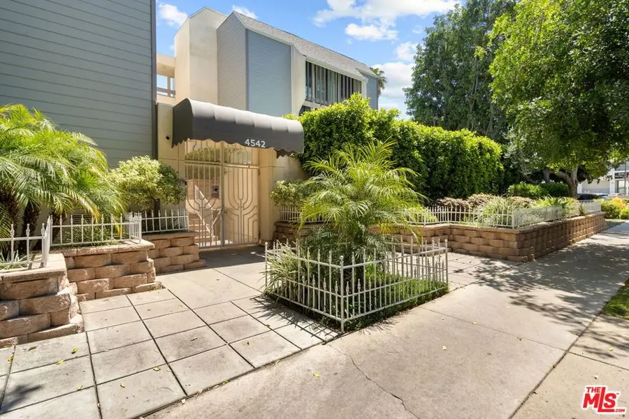 4542 Willis Avenue #103, Sherman Oaks, CA 91403 - Image #2