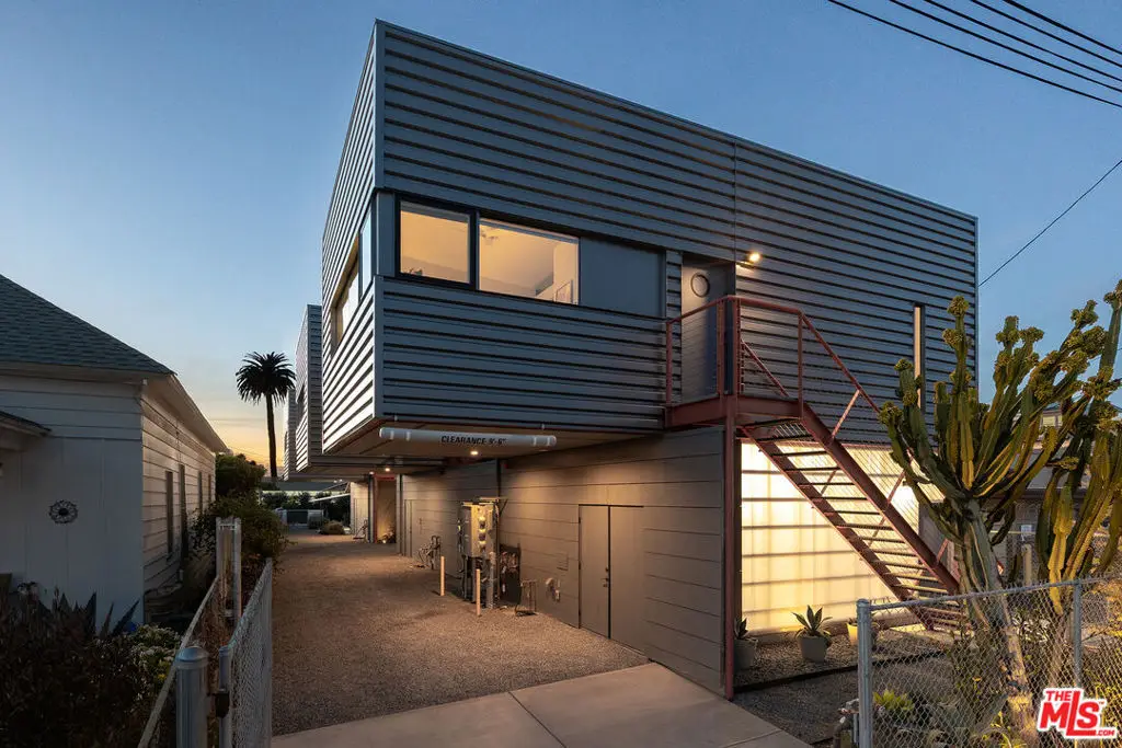 161 N Garden Street, San Buenaventura Ventura, CA 93001 - Image #1