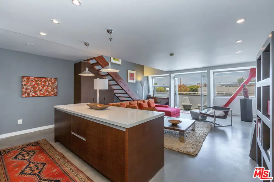 615 Hampton Drive #A304, Venice, CA 90291 - Image #2