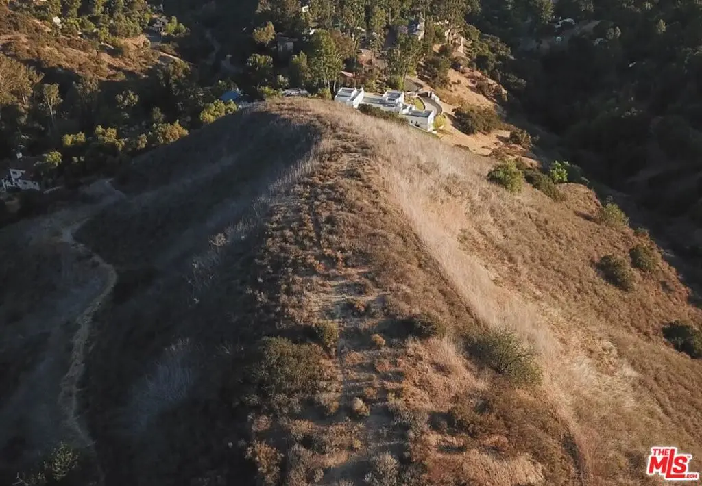 22800 Portage Circle Drive, Topanga, CA 90290 - #1