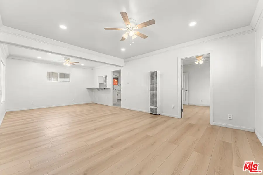 854 W 64th Street, Los Angeles, CA 90044 - #3