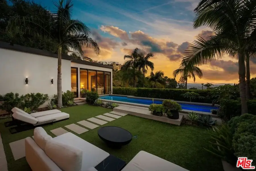 1717 Rising Glen Road, Los Angeles, CA 90069 - Image #3